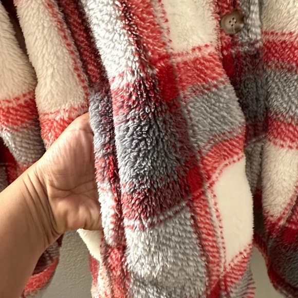 NWT PJ Salvage Women's plush cozy Shacket Size Small/ Medium - Picture 9 of 10